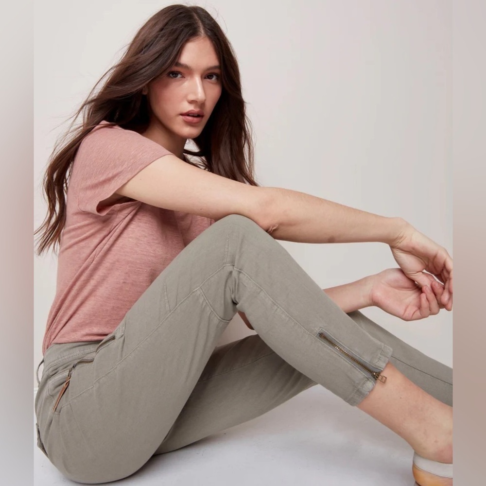 Charlie B Solid green Cargo Pant